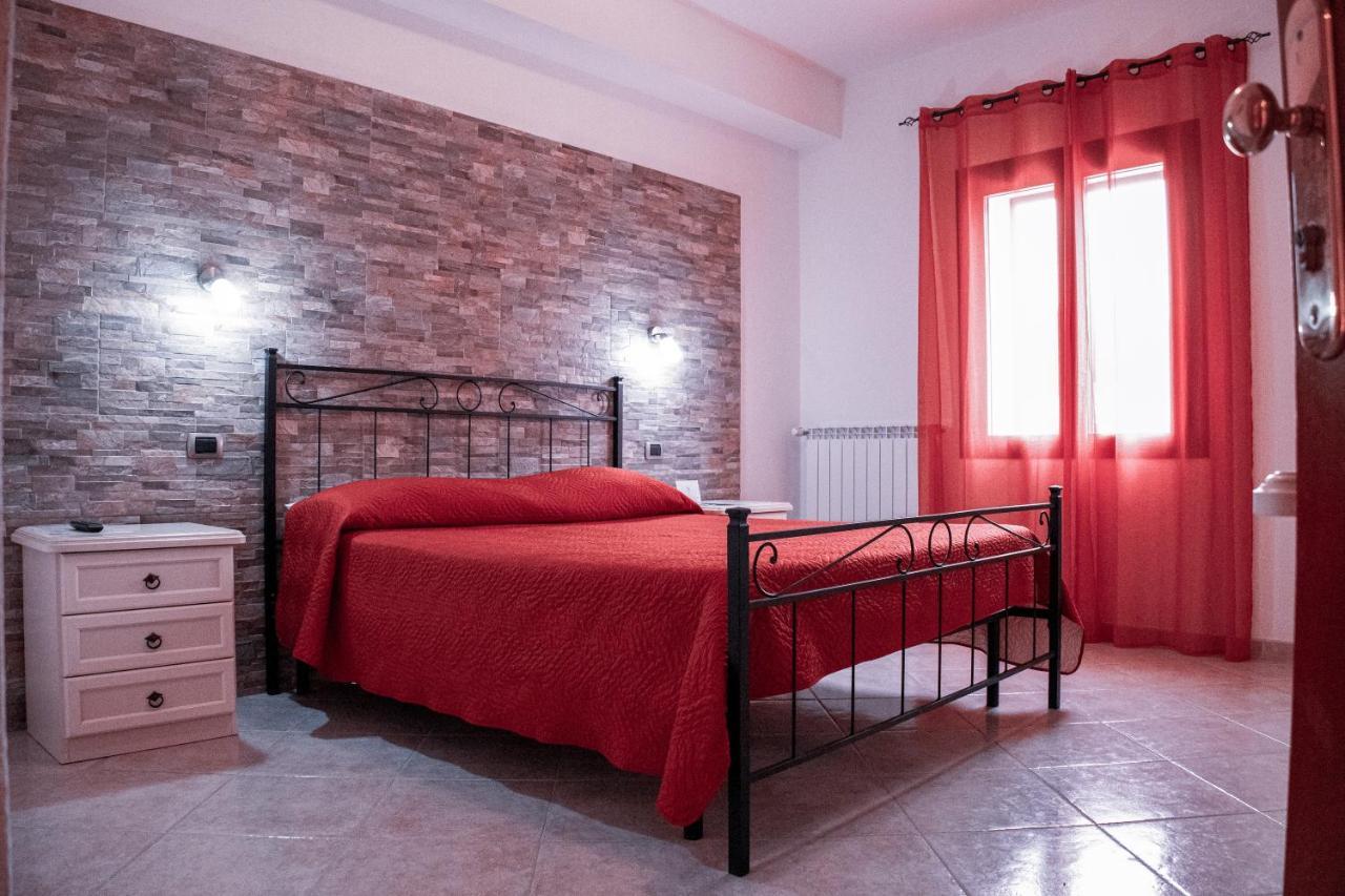 Hotel Mare Sole San Teodoro  Esterno foto